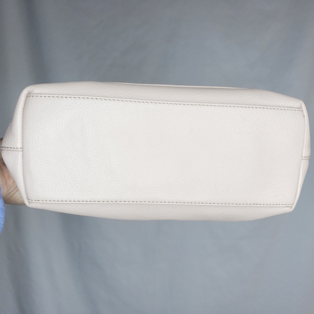 Tory Burch Blush Leather Handbag - Picture 4 of 16